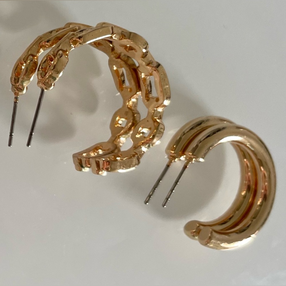 (2 PAIRS) Thick Gold Hoop Earrings (Chain Gold Hoop & Gold Hoop)